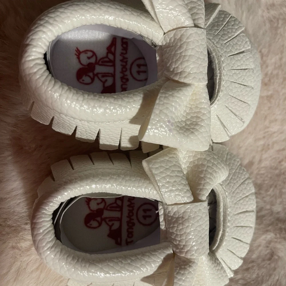 White Baby Moccasins with Bow